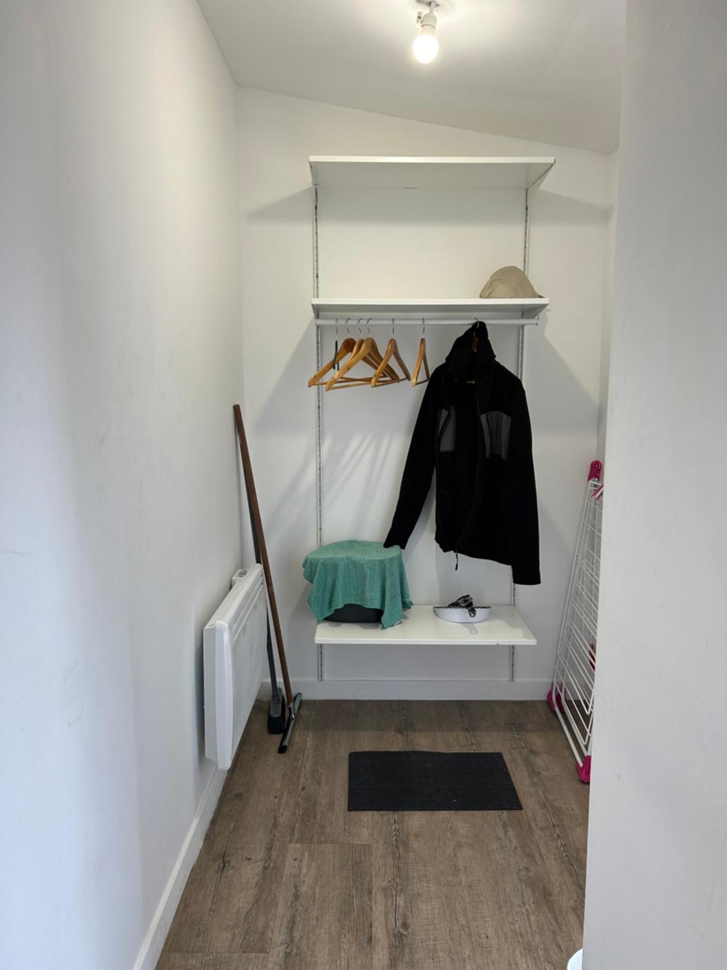 Superbe Studio Meuble Avec Parking Maubeuge Exterior photo